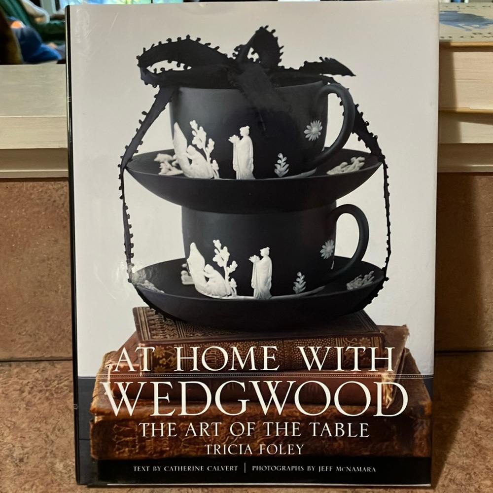 “At Home with Wedgwood” book